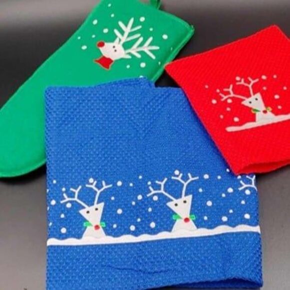 Crate & Barrel Embroidered Snow Deer Kitchen Dishtowel Napkin Mitt Lot of 3 - Picture 2 of 11